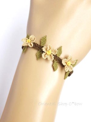 画像4: シルクイーネオヤブレスレット｜３つ花｜ベージュ