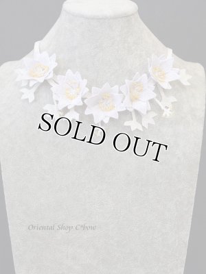 画像4: シルクイーネオヤネックレス：ボリューム水仙・・クレマチス｜花嫁｜ピアスセット