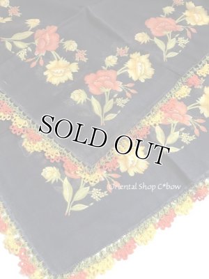 画像2: バルッケシル：大判トゥーオヤスカーフ｜濃紺・オレンジイエロー