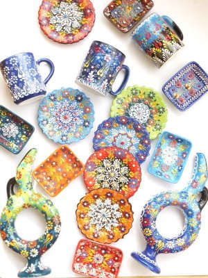 画像12: きぬやさん。日本発送★ミニワイン差し・デキャンタ｜２７ｃｍ：キュタフヤ＊陶器｜カラフル｜グリーン系