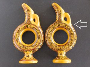 画像14: きぬやさん。日本発送★ヒッタイト模様のミニワイン差し・デキャンタ｜２５ｃｍ：土色｜A