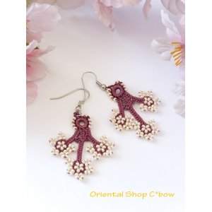 画像: ボンジュックオヤピアス：３つ花｜ワインレッド×クリーム