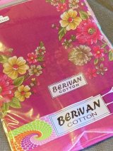 画像: オヤなしスカーフ・berivan｜マゼンタ