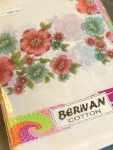 画像: オヤなしスカーフ・berivan｜オフホワイト